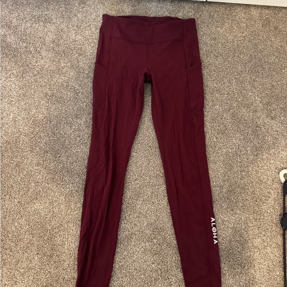 HAWAII EDITION Lululemon athletica Maroon Leggings with Side Pockets